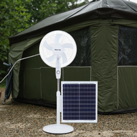 Ventilateur solaire sur pied de 16 pouces avec batterie au lithium de 15 W, adaptateur de panneau solaire, contrôle mécanique pour une utilisation en extérieur et à l'hôtel
