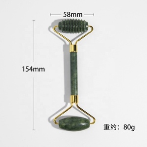 3 pezzi <span class=keywords><strong>di</strong></span> <span class=keywords><strong>giada</strong></span> per scolpire il viso strumento massaggiatore <span class=keywords><strong>Gua</strong></span> <span class=keywords><strong>Sha</strong></span> Set regalo pietra, <span class=keywords><strong>giada</strong></span> <span class=keywords><strong>Gua</strong></span> <span class=keywords><strong>Sha</strong></span> raschiando strumenti per il viso per il massaggio facciale per le donne - Product Image 4