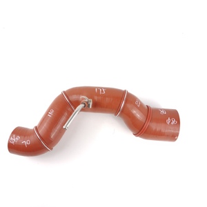 Venta directa de fábrica de tubo de silicona personalizado 1119110A0-3S640 Turbocompresor Intercooler Soft Link Molding Grade - Product Image 5
