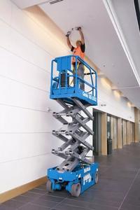 GS-1932 GENIE bekas gunting elektrik sepenuhnya hidrolik pengangkat 8m Platform dapat ditarik kapasitas 250kg PLC Core garansi 1 tahun - Product Image 6