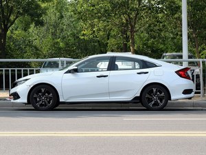 Auto Usado Premium <span class=keywords><strong>2019</strong></span> 220turbo CVT Transmisión Automática Bajo Consumo de Combustible Auto de <span class=keywords><strong>Segunda</strong></span> <span class=keywords><strong>Mano</strong></span> de China en Excelentes Condiciones - Product Image 5