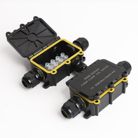 Boîte de jonction étanche de haute qualité M686-4B pour extérieur 2024 avec presse-étoupe en nylon IP68