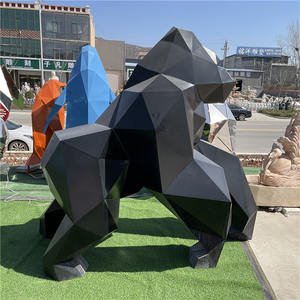 Escultura de jardín al aire libre personalizada al por mayor, estatua de bronce negro King Kong, estatua de mono <span class=keywords><strong>Darwin</strong></span>, orangután de bronce - Product Image 4