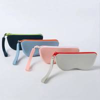 Nouvelle Tendance : Étuis de Rangement en Silicone pour Lunettes de Soleil avec Fermeture Éclair, Services OEM/ODM Disponibles pour Autres Articles de Bagagerie