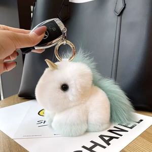 Porte-clés Licorne Kawaii en Peluche, Breloque de Sac Cheval en Fausse Fourrure Moelleuse, Pendentif Pompon de Luxe pour Sac à Main Femme, Anneau de Clés de Voiture, Décoration Cadeau - Product Image 5
