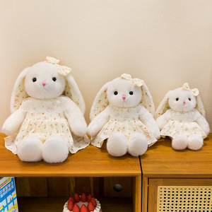 Peluche Lapin de Pâques en Robe Florale, Compagnon de Sommeil Doux, Cadeau d'Anniversaire Personnalisé pour Filles - Product Image 1