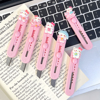 Couteau utilitaire rétractable rose mignon, portable pour l'ouverture de colis, la découpe de papier et le scrapbooking pour étudiants