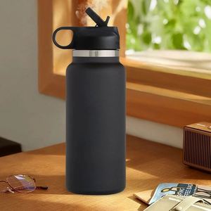 Bouteille d'eau isotherme en acier inoxydable sans BPA, écologique, pour l'extérieur et la salle de sport - Product Image 3