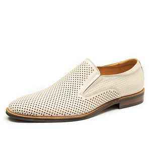 Sandalias casuales para hombre de alta calidad, sandalias de cuero transpirables para exteriores, zapatillas de cuero ligeras. - Product Image 4