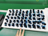 Grenzüberschreitendes kabelloses Lavalier-Mikrofon K9 mit Kragenclip-Sender und zwei Empfängern aus ABS-Material für den Außenbereich mit Geräuschunterdrückung