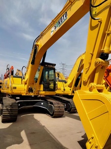 Excavatrice Komatsu PC220-8 d'occasion à bas prix, Komatsu PC 220-8 d'origine en bon état, excavatrice de taille moyenne d'occasion - Product Image 3