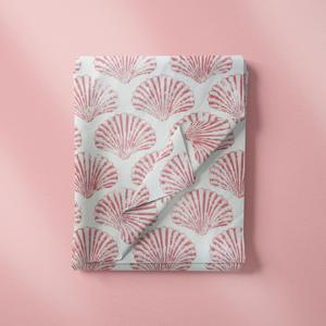 Nueva Tela de Algodón Suave con Estampado Digital de Diseño de Conchas Marinas en Degradado Ocean's Whisper para Vestido de Verano - Product Image 2