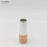 Tube de rouge à lèvres ovale unique en plastique vide avec impression sérigraphique, couleur personnalisée et service OEM pour l'emballage cosmétique