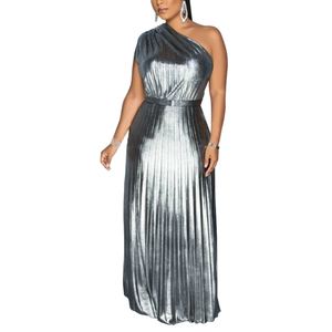 Elegante Vestido de Mujer con Estampado Dorado, Hombro Asimétrico, Sin Mangas, Color Sólido, a la Moda - Product Image 5