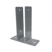Base de support verticale en tôle avec fentes réglables pour l'installation de cadres et d'équipements