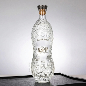 Venta al por mayor de botellas de vidrio transparente de alta gama de 750 ml con forma y textura únicas, impresión personalizada, suministro a granel para tequila, whisky, <span class=keywords><strong>vodka</strong></span> y otras bebidas espirituosas. - Product Image 2