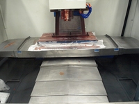 Centre d'usinage vertical CNC 3 axes ou 4 axes de haute précision bon marché série XH XH714 XH715 XH716 XH717 XH718 XH719 WEDM