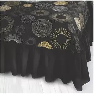 Juego de Edredón Zuri Negro de 3 Piezas con Diseño de Puntos y Volantes, Ropa de Cama Moderna para el Hogar, para Todas las Temporadas, de Poliéster - Product Image 3