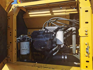 Pre Owned Komatsu PC240LC-8 24 Ton Hydraulic Earthmoving Machine with Motor & <b>Pump</b> Low Hours Original Parts - Product Image 5