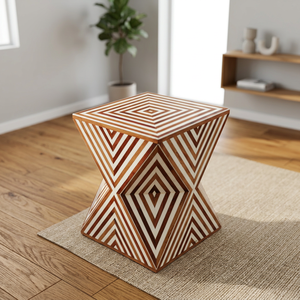 Table basse moderne en bois écologique de style européen, avec sculpture/statue/figurine humaine blanche pour salon et café - Product Image 1