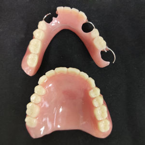 Ensemble complet de dentiers Valplast Dents artificielles flexibles Produits dentaires amovibles durables et abordables - Product Image 3