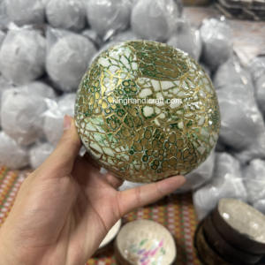 Cuenco de cáscara de coco sostenible con revestimiento de laca | Utensilios de cocina naturales hechos a mano al por mayor de Vietnam - Product Image 6