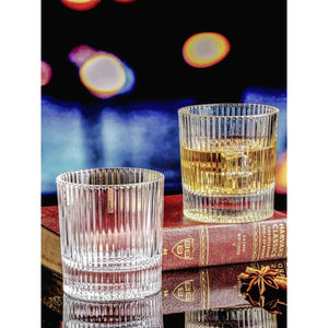 Juego de Vasos Highball y Whiskey Modernos de Lujo con Efecto Texturizado, Hechos a Mano, Aptos para Lavavajillas y Transparentes - Product Image 3
