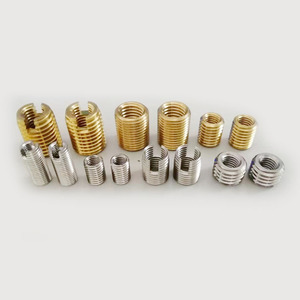 Inserts filetés autotaraudeurs en zinc/acier inoxydable 303, 302 M8*M12*15mm, certifiés ISO9001, vis et boulons avec 2 fentes de coupe - Product Image 1