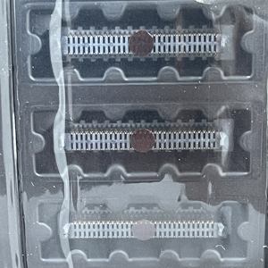 Connecteurs de carte d'empilage haute vitesse Samtec ERM8-030-05.0-L-DV-K-TR En-têtes mâles/femelles évalués 10A pour PCB - Product Image 2