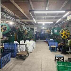 قطع معدنية مختومة مخصصة مباشرة من المصنع |   خط إنتاج آلات الضغط من الشركة المصنعة |   خدمة الختم الدقيق <span class=keywords><strong>OEM</strong></span>/ODM عالية الدقة - Product Image 2