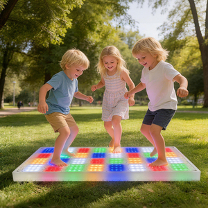 Lampe interactive carrée RGB à chargement USB sans fil, 32 LED, capteur tactile, panneau mural/sol, lampe de jeu multi-scènes pour enfants, personnalisable OEM - Product Image 3
