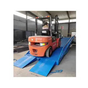 Logistics Park Forklift Runway Moving Loading And Unloading Cargo Adjustment Plate 6-20 Tons Boarding Bridge