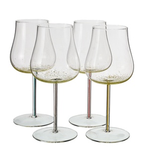 Verre à vin rouge en borosilicate soufflé à la main, 460 ml, avec tige colorée unique, vente en gros de l'usine chinoise Samyo - Product Image 1