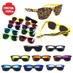 Lunettes de soleil polarisées carrées de créateur personnalisées OEM, lunettes de soleil de mode personnalisées, lunettes de soleil polarisées - Product Image 1