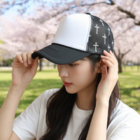 Casquette Trucker Snapback en Mousse Noire et Blanche à Motif Maille Personnalisé Printemps-Été 2026 avec Impression Maille Croisée Noire