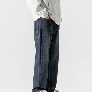 <span class=keywords><strong>Jeans</strong></span> en denim à jambe droite délavés à la pierre pour hommes de haute qualité pantalons décontractés de style de rue baggy surdimensionnés - Product Image 3