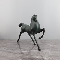 Ornement en métal de cheval de marche simple et vintage pour bureau, chambre, salon, meuble TV, accessoires pour la maison
