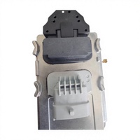 Sensores de Oxígeno Delanteros y Traseros para Excavadoras Volvo China IV. Sensor Delantero (Blanco): 22827992; Sensor Trasero (Negro): 22827993.