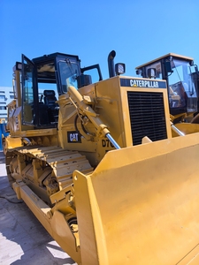 Bulldozer d'occasion CAT D7G - Poids de 20580 kilogrammes et faible nombre d'heures de travail, construction moyenne - Product Image 5