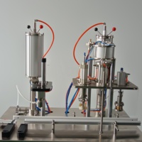 Machine de remplissage d'aérosols 3 en 1, machine automatique de remplissage et de sertissage de liquides et de gaz pour canettes aérosols
