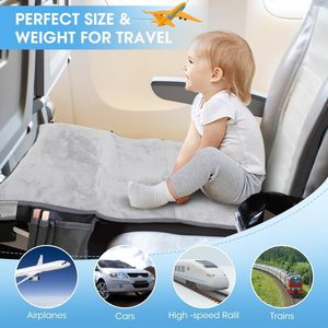 Extensor de Asiento de Avión para Niños, Reposapiés, Cuna de Viaje para Niños Pequeños con Almohada Inflable, Hamaca para Bebés, Gris y Azul, Terciopelo Cristal - Product Image 2