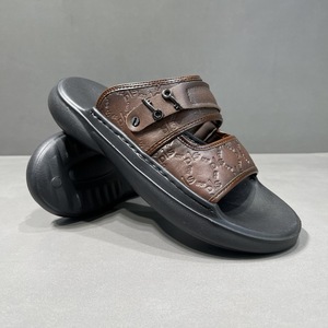 <span class=keywords><strong>Sandalias</strong></span> de Playa de Verano para Hombre, de Cuero Genuino, Diseño de Lujo, Patrón Sólido, Transpirables, Ligeras, Antideslizantes, con Suela Gruesa, Estilo Papá - Product Image 1