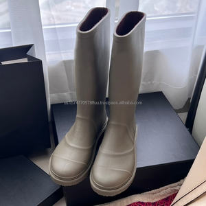 Botas de Lluvia Impermeables de Media Pantorrilla para Mujer, Diseño de Moda Otoño/Invierno, al por Mayor - Product Image 3