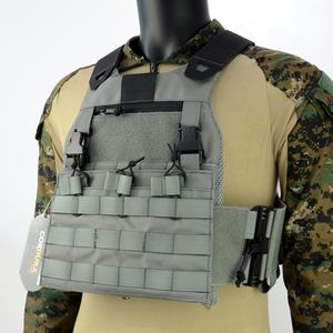 Chaleco Táctico Ligero Personalizado M4 con Sistema de Liberación Rápida, Chaleco JPC con Panel Frontal y Trasero de Eva Integrado, Impermeable - Product Image 2