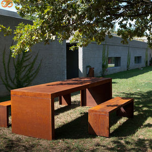 Ensemble table et banc en acier corten pour repas en plein air, mobilier de jardin portable pour appartement, durable et résistant aux intempéries - Product Image 3