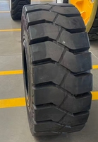 Nouvelles roues de machines de construction HUANGHE 355/65-15 avec pneus pleins, roulement à rouleaux, jante en acier, diamètre 835 mm, garantie 0,5 an