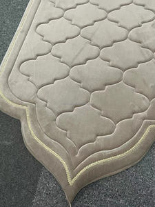 Tapis de prière Sejadah pour musulmans, design marocain, extra épais, confortable, de haute qualité, en velours doux, motif brodé, mousse - Product Image 6