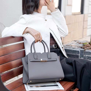 आधुनिक फैशन के बड़े क्षमता विंग बैग क्रॉसबॉडी कंधे बैग साधारण टोटे चमड़े की महिलाओं के बैग - Product Image 3