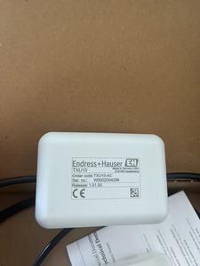 Niveau ultrasonique E+H TXU10-AC : Principalement compatible avec FMU90 - Manuel d'utilisation - Product Image 1