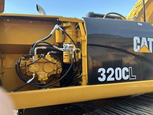 Excavadora de cadenas Caterpillar 320CL usada, 20 toneladas, modelo 2022, motor Cummins, bomba hidráulica para construcción y regulación de ríos - Product Image 6